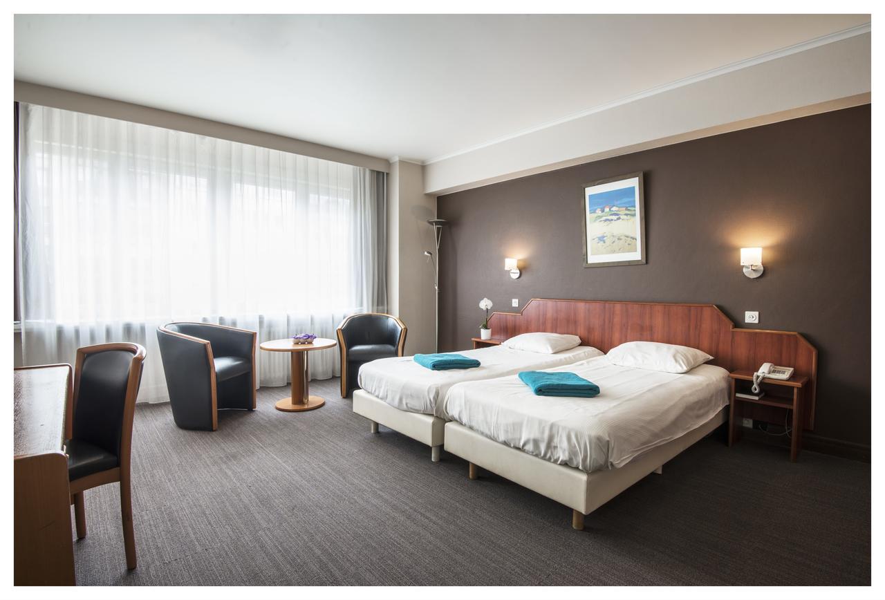 Hotel Ter Streep Οστένδη Εξωτερικό φωτογραφία
